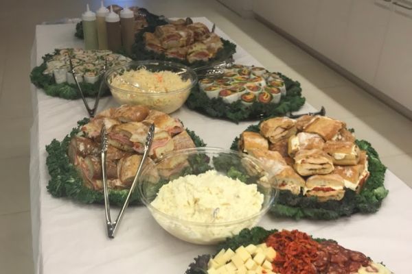 catering-711C88E48-8B77-3210-E1D0-E61257A6CB6B.jpg